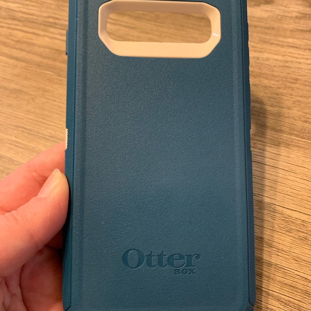 Samsung Galaxy S10 Otterbox Defender Screenless